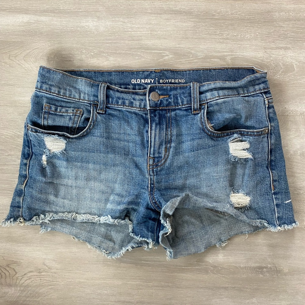 Old Navy boyfriend jean shorts. 2.5” inseam. Bundle deal!